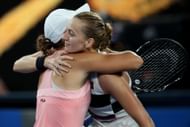 Ashleigh Barty (L) & Petra Kvitova at the 2019 Australian Open.